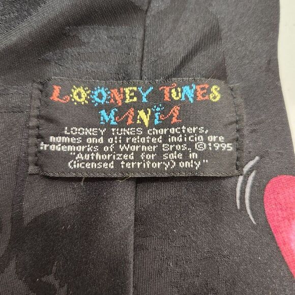 Looney Tunes Character Tie – Bugs Bunny, Taz, Tasmanian Devil - Picture 4 of 5